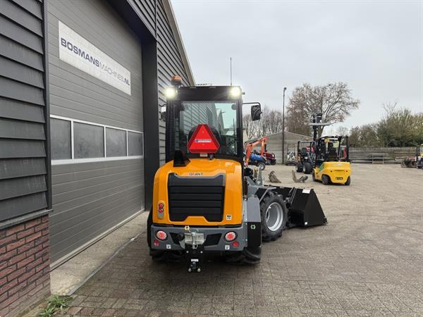 Grote foto giant g2700 hd met cabine minishovel nieuw agrarisch shovels
