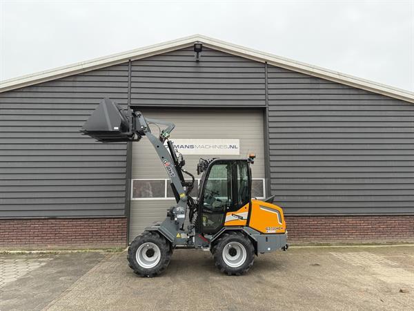 Grote foto giant g2700 hd met cabine minishovel nieuw agrarisch shovels