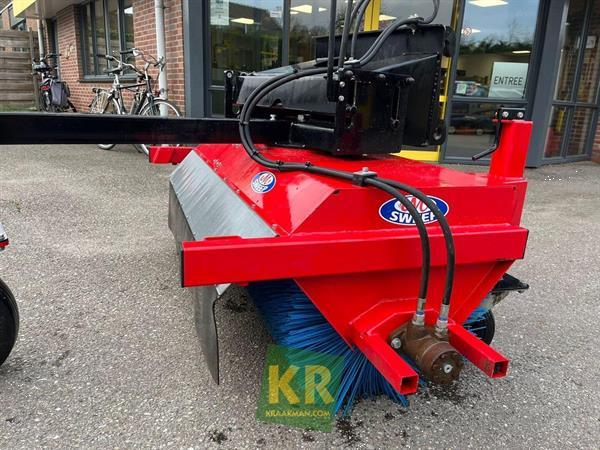 Grote foto m sweep hstv600 777595 agrarisch tractor toebehoren