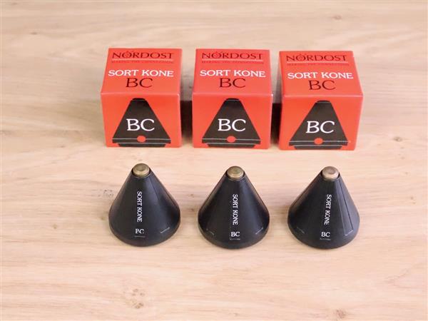 Grote foto nordost sort kone bc bronze ceramic audio tuning feet 1 set of 3 audio tv en foto algemeen