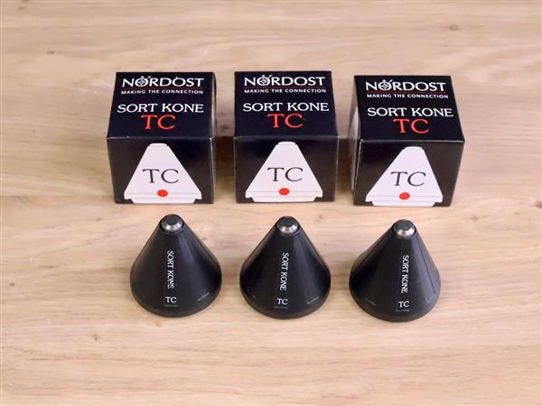 Grote foto nordost sort kone tc titanium ceramic highend audio tuning feet 1 set of 3 audio tv en foto algemeen