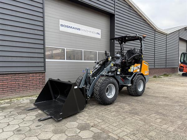 Grote foto giant g2700 x tra hd shovel nieuw led verlichting kogeltrekhaak pro inching agrarisch shovels