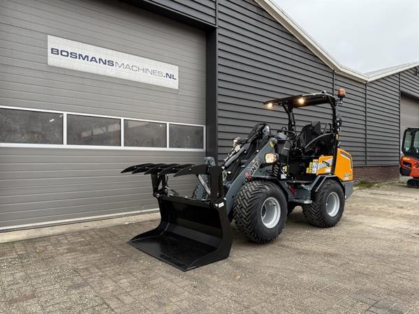 Grote foto giant pelikaanbak agri 140cm agrarisch shovels