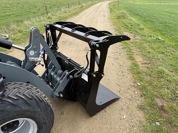 Grote foto giant pelikaanbak agri 140cm agrarisch shovels