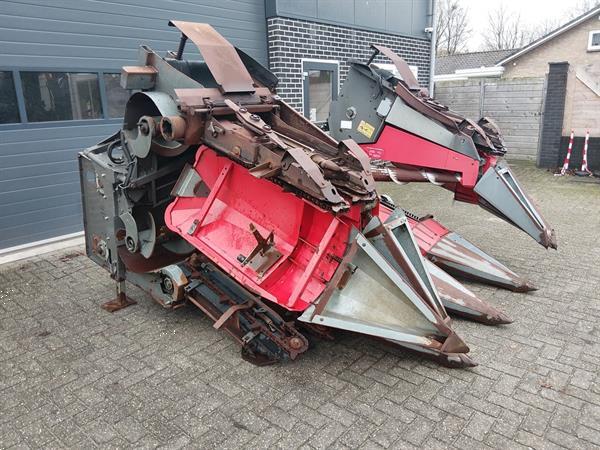 Grote foto dpf tm rp2 tr maiskolvenplukker 6 rijen agrarisch maaidorsers