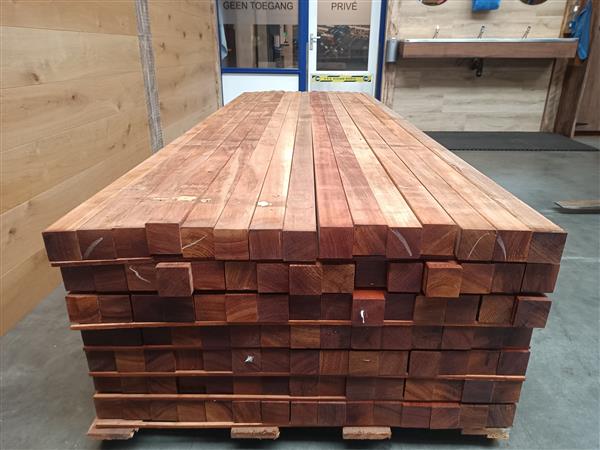 Grote foto 68x68mm 300cm geschaafd doe het zelf en verbouw hout en planken