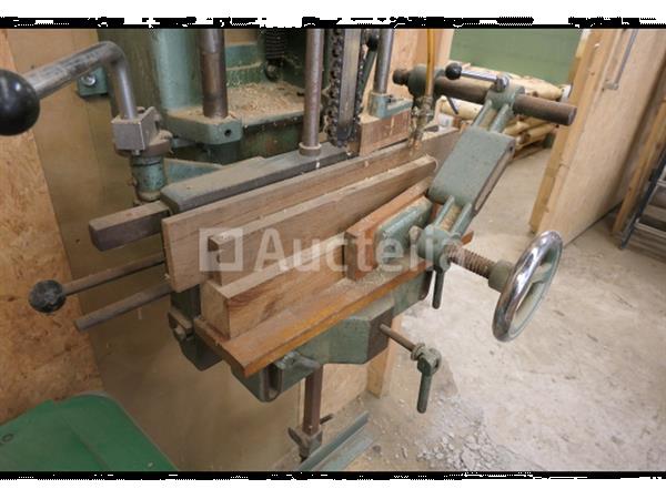 Grote foto snelle machine voor het inboren van kettingen doe het zelf en verbouw ijzerwaren en bevestigingsmiddelen