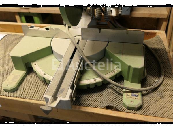 Grote foto elektra beckum kgs300 verstekzaag doe het zelf en verbouw ijzerwaren en bevestigingsmiddelen