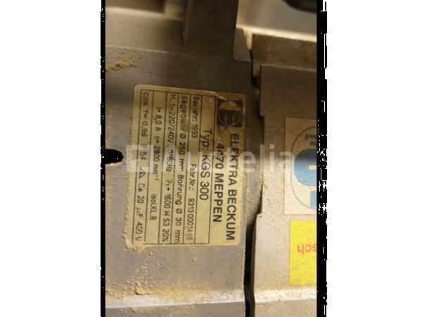 Grote foto elektra beckum kgs300 verstekzaag doe het zelf en verbouw ijzerwaren en bevestigingsmiddelen