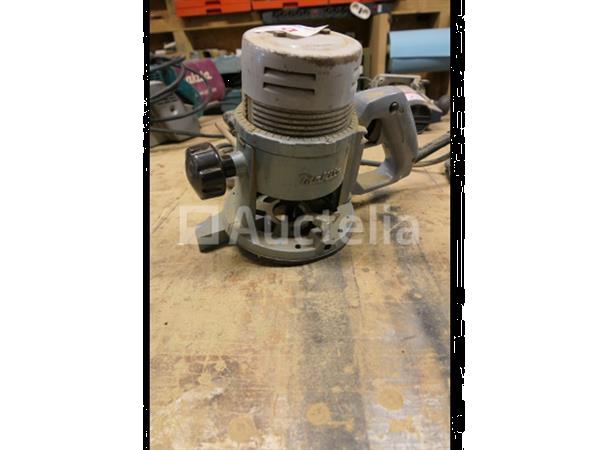 Grote foto makita bovenfrees doe het zelf en verbouw ijzerwaren en bevestigingsmiddelen