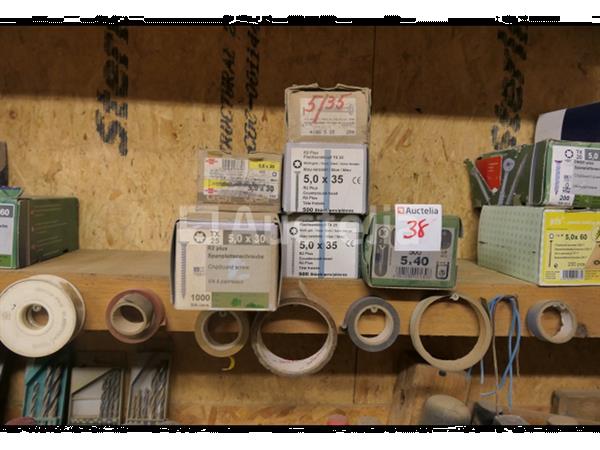 Grote foto diverse schroeven doe het zelf en verbouw onderdelen en accessoires