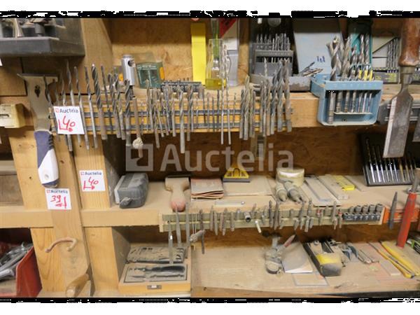 Grote foto diverse handgereedschappen doe het zelf en verbouw gereedschappen en machines