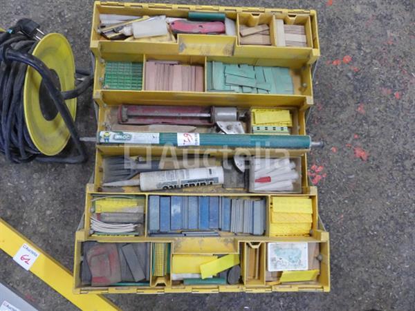 Grote foto macc gereedschapskist elektrische verlenger 2 niveaus doe het zelf en verbouw gereedschappen en machines