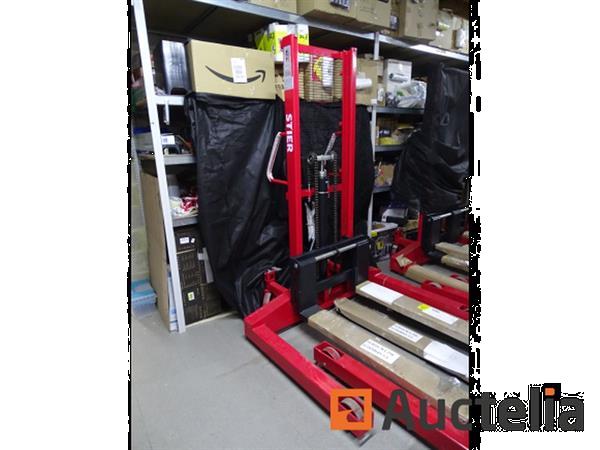 Grote foto hydraulische vorkheftruck stier doe het zelf en verbouw hefwerktuigen