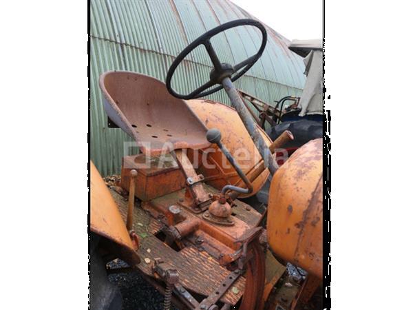 Grote foto someca da 50l landbouwtractor agrarisch tractoren