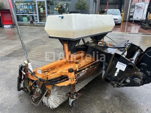 Grote foto manitou borstel doe het zelf en verbouw onderdelen en accessoires