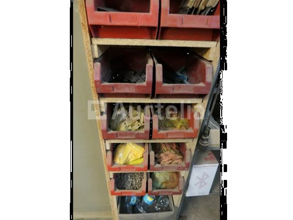 Grote foto inhoud van de planken doe het zelf en verbouw gereedschappen en machines