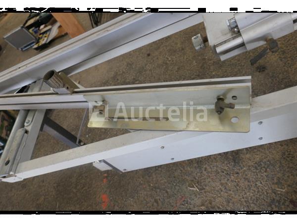 Grote foto robland z320 paneelzaag doe het zelf en verbouw ijzerwaren en bevestigingsmiddelen