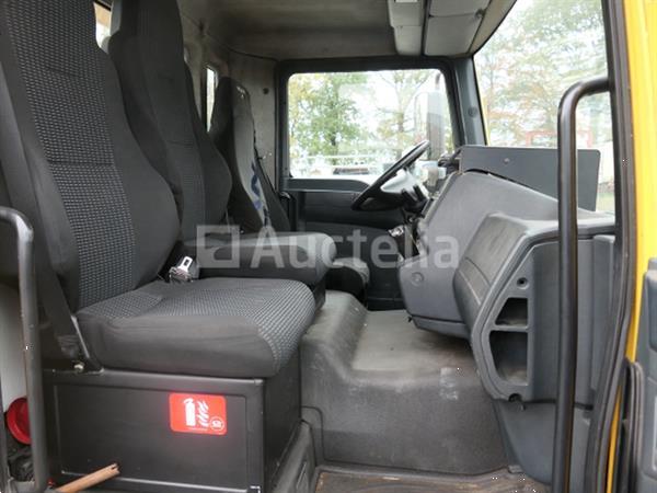 Grote foto bergingswagen man man tgl 2011 618.211 km vin wamn15zz8by268559 doe het zelf en verbouw gemeente voertuigen