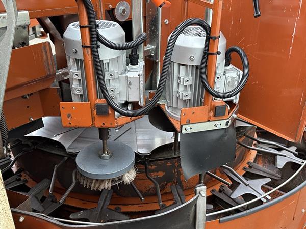 Grote foto javo optima potmachine met pneumatische potinzetter en afzetter agrarisch tuinbouw