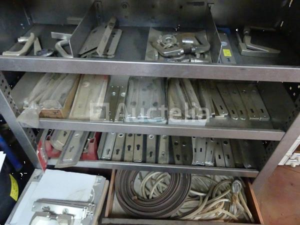 Grote foto houtbewerking hardware doe het zelf en verbouw onderdelen en accessoires