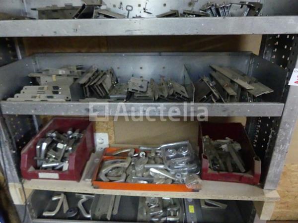 Grote foto houtbewerking hardware doe het zelf en verbouw onderdelen en accessoires