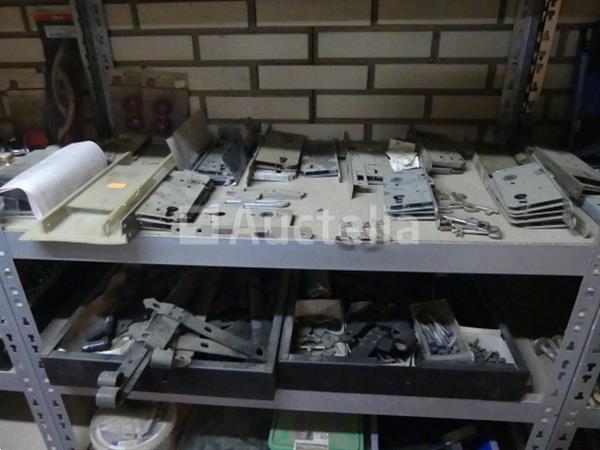 Grote foto houtbewerking hardware doe het zelf en verbouw onderdelen en accessoires