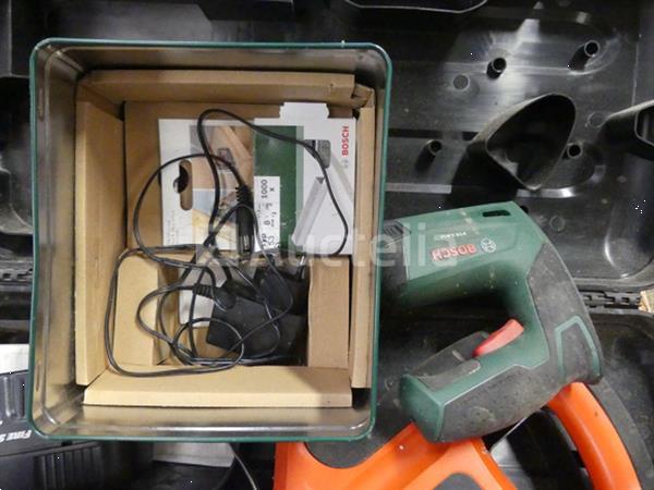 Grote foto 2 handgereedschap op batterijen doe het zelf en verbouw gereedschappen en machines