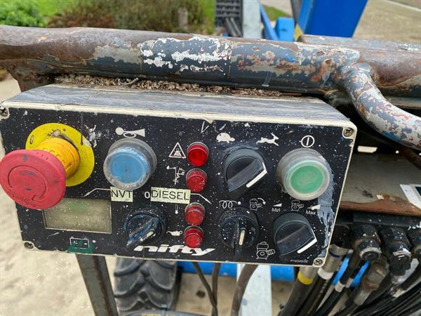 Grote foto niftylift hr12 2011 4x4 knik hoogwerker doe het zelf en verbouw hoogwerkers