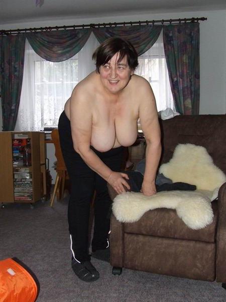 Grote foto oudere en soms onderdanige vrouw zoekt erotiek vrouw zoekt mannelijke sekspartner