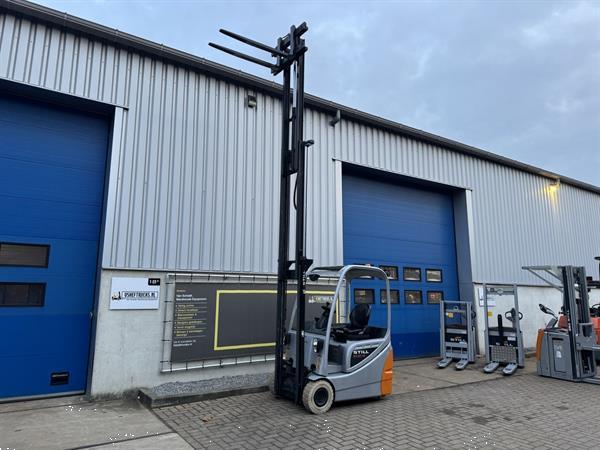 Grote foto vs 22507 elektrische triplex heftruck still rx20 15 bj2018 agrarisch heftrucks