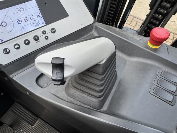 Grote foto vs 22506 reachtruck still fm x17 sideshift 5.300mm doe het zelf en verbouw hefwerktuigen