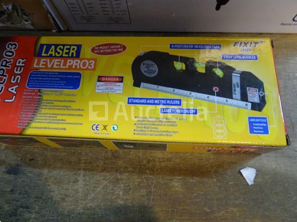 Grote foto timmermateriaal zie detail doe het zelf en verbouw gereedschappen en machines