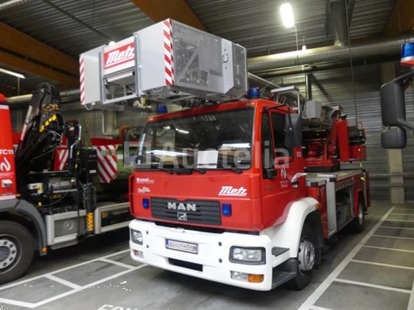 Grote foto ref e13 ladderwagen man l75 2002 20.915 km vin wmal75zzz2y101239 doe het zelf en verbouw gemeente voertuigen