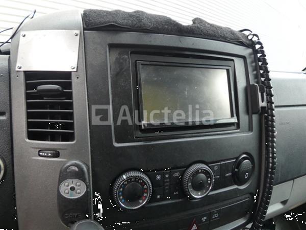 Grote foto ref a01 mercedes sprinter ambulance 2012 vin wdb9061331n513636 doe het zelf en verbouw gemeente voertuigen