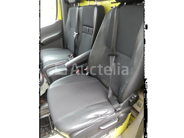 Grote foto ref a01 mercedes sprinter ambulance 2012 vin wdb9061331n513636 doe het zelf en verbouw gemeente voertuigen