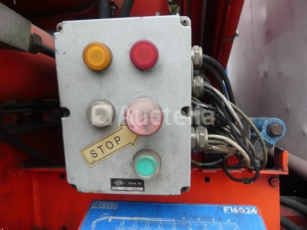 Grote foto ref g11 kiepwagen met kraan iveco 170.23anw 1993 56.155 km vin wjmd1rgsm09015268 doe het zelf en verbouw vrachtwagens