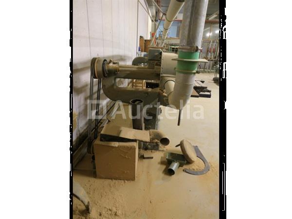 Grote foto danckaert eindloze bandschuurmachine doe het zelf en verbouw ijzerwaren en bevestigingsmiddelen