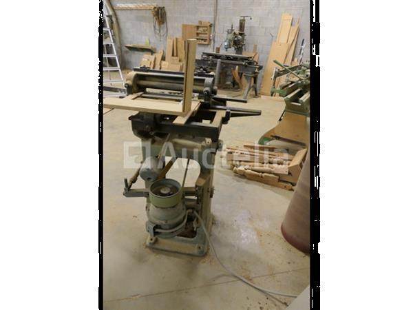 Grote foto danckaert zwaluwstaartmachine voor meubelladen doe het zelf en verbouw ijzerwaren en bevestigingsmiddelen