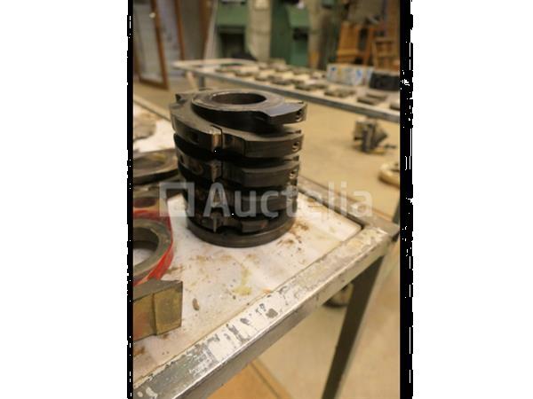 Grote foto router beetjes doe het zelf en verbouw ijzerwaren en bevestigingsmiddelen