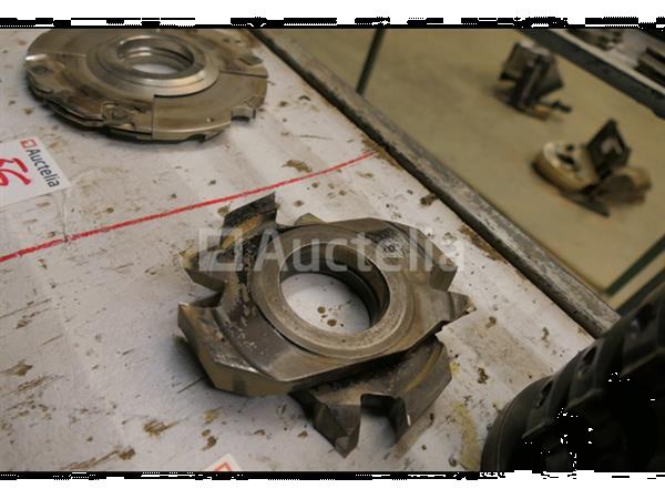 Grote foto router beetjes doe het zelf en verbouw ijzerwaren en bevestigingsmiddelen