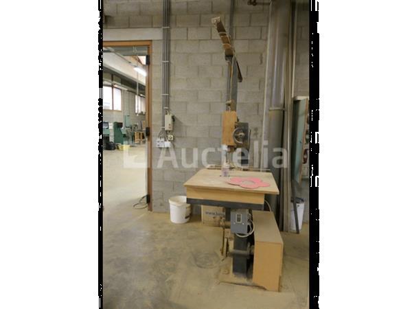 Grote foto vanden abelle inlegwerk figuurzaagmachine omgebouwd tot schuurmachine doe het zelf en verbouw ijzerwaren en bevestigingsmiddelen