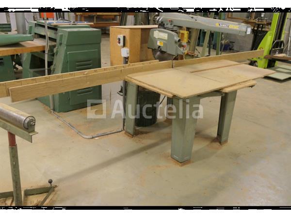 Grote foto dewalt radiale zaag doe het zelf en verbouw ijzerwaren en bevestigingsmiddelen