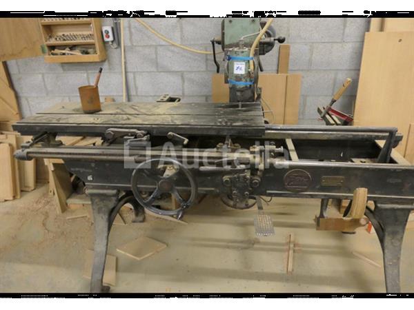 Grote foto houten frees molen doe het zelf en verbouw ijzerwaren en bevestigingsmiddelen