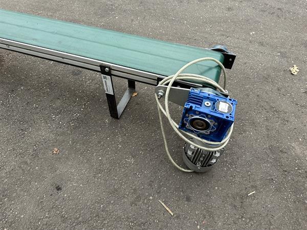 Grote foto visser transportband 695 x 20 cm agrarisch transportbanden