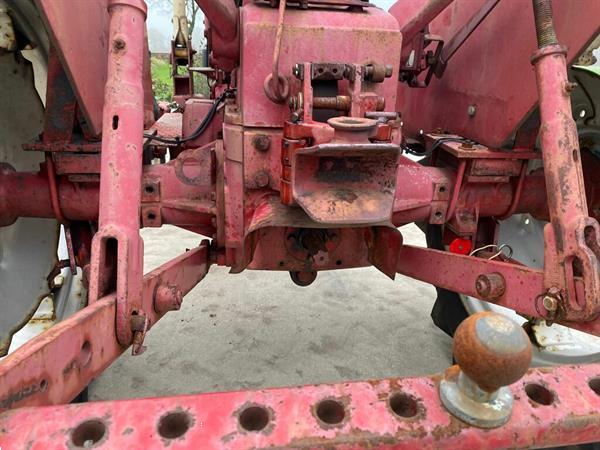 Grote foto international 633 tractor kruip versnelling agrarisch tractoren