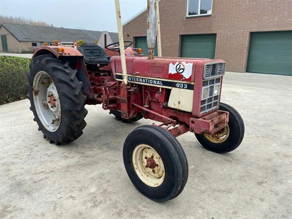 Grote foto international 633 tractor kruip versnelling agrarisch tractoren