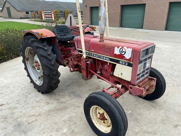 Grote foto international 633 tractor kruip versnelling agrarisch tractoren