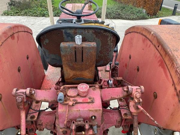 Grote foto international 633 tractor kruip versnelling agrarisch tractoren