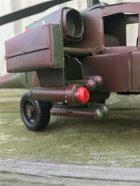 Grote foto schaalmodel apache gevechtshelikopter metaal tuin en terras tuindecoratie